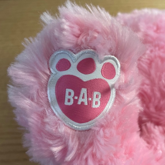 Build a Bear Workshop Pink Bear Plush w Heart Nose Blue Eyes Cuddly Teddy Bear - Picture 5 of 7
